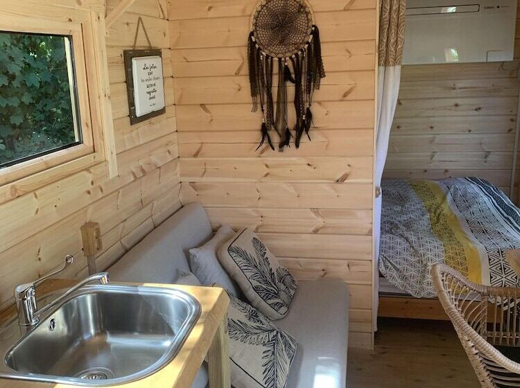 Les Cabanes De Warincthun