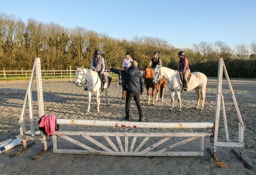 Les Cabanes De Warincthun