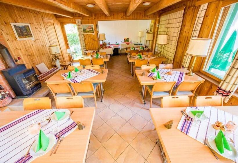 Oko Park Panzió Kemping és Rendezvényközpont