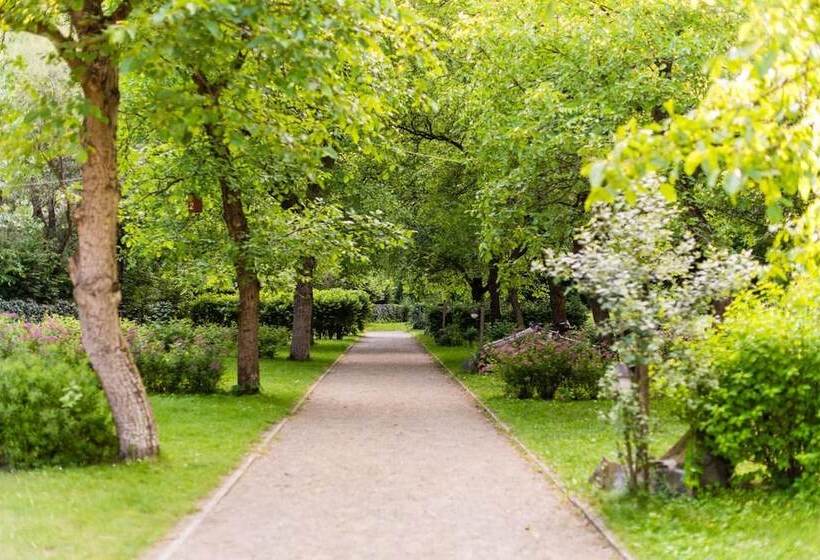 Oko Park Panzió Kemping és Rendezvényközpont