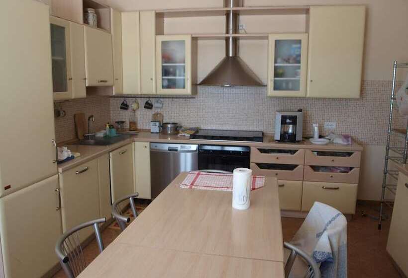 Ostello Breda   Hostel