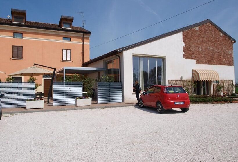 Ostello Breda   Hostel