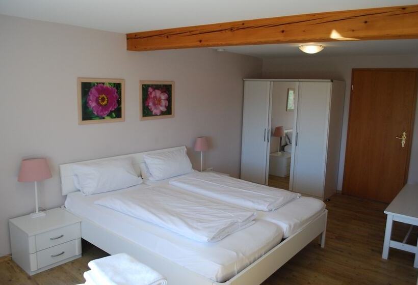 Пансион Allgau Meadow Ranch