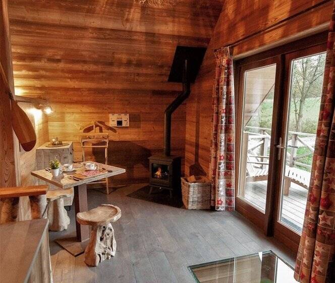 פנסיון Aqualodge