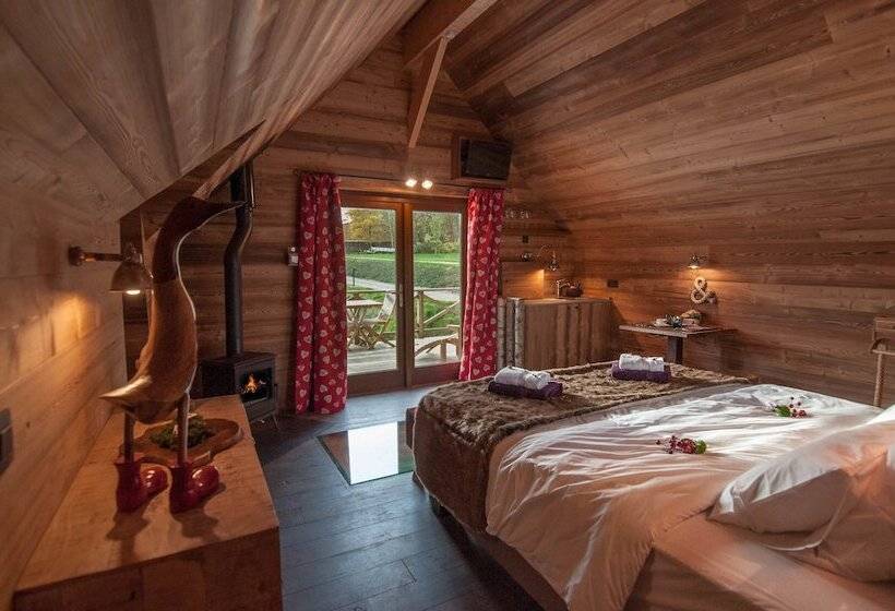 פנסיון Aqualodge