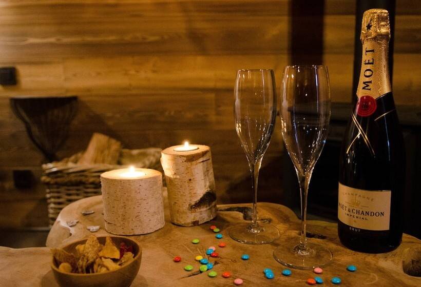 פנסיון Aqualodge