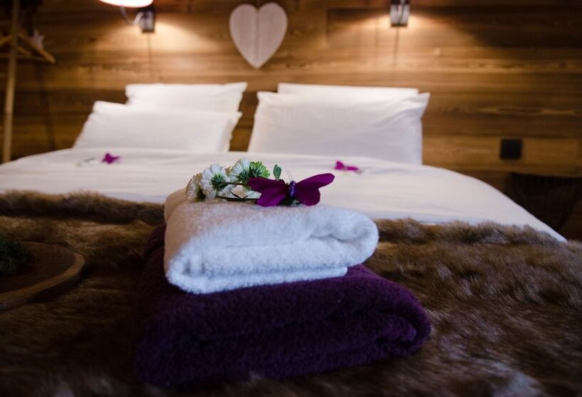 פנסיון Aqualodge