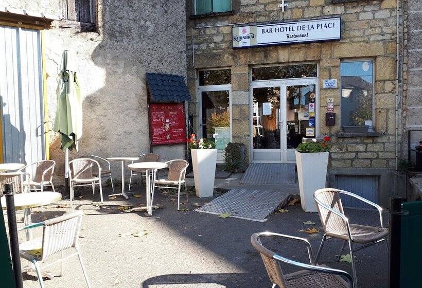 بنسيون Café De La Place