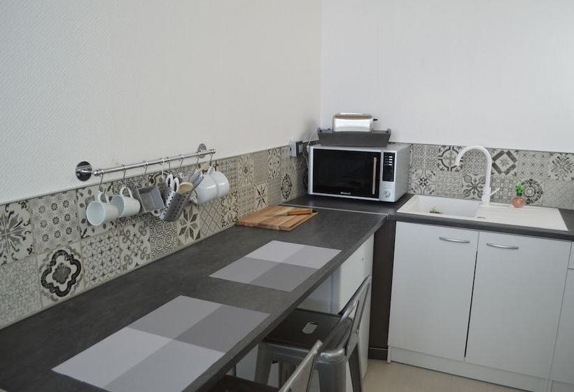 Пансион Chambres D Hôtes De Laloubin