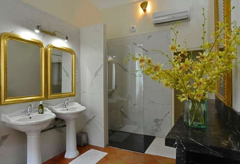 ペンション Château Bel Aspect