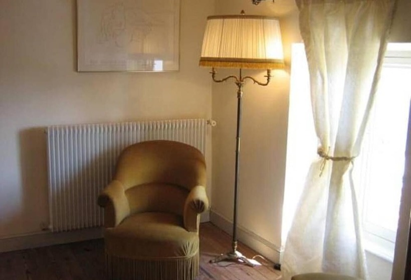 Пансион Château Coquelicot