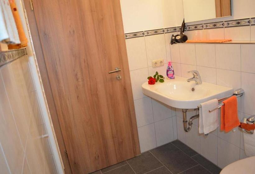 펜션 Gasthaus Augenstein