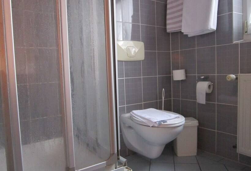 펜션 Gasthaus Neupert