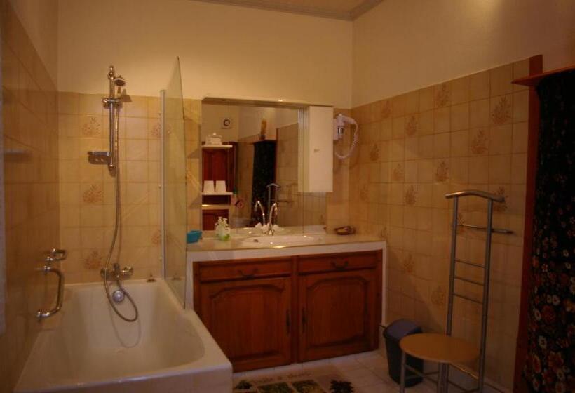 פנסיון Gîte Chez Jo
