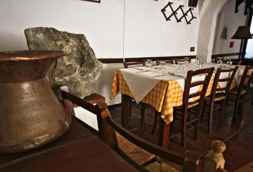 بنسيون Il Cantinone Rooms