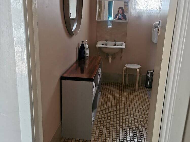 بنسيون Kimba Units