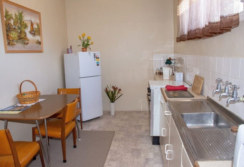 بنسيون Kimba Units