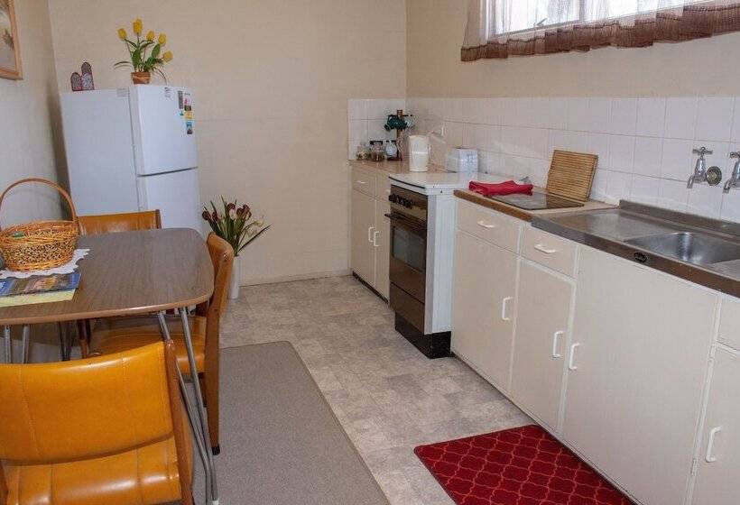 بنسيون Kimba Units