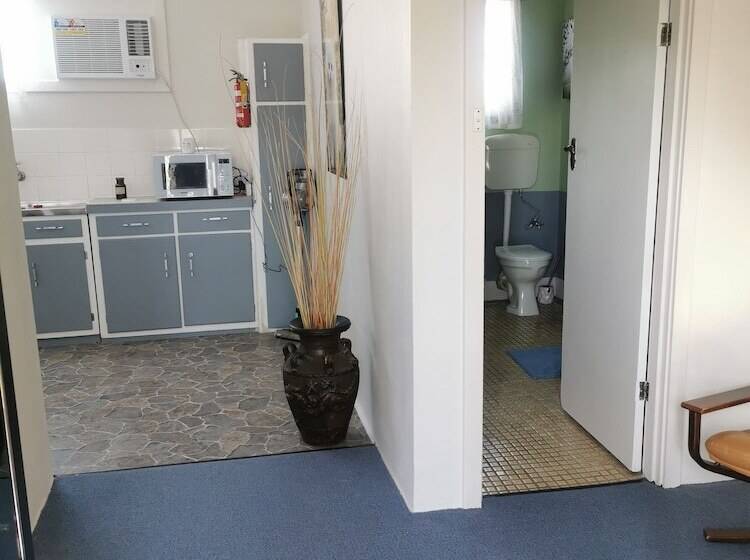 بنسيون Kimba Units