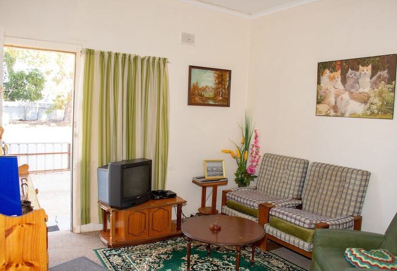 بنسيون Kimba Units