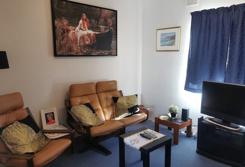 بنسيون Kimba Units