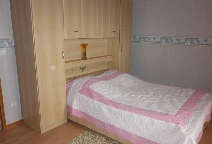 بنسيون La Maison Fleurie