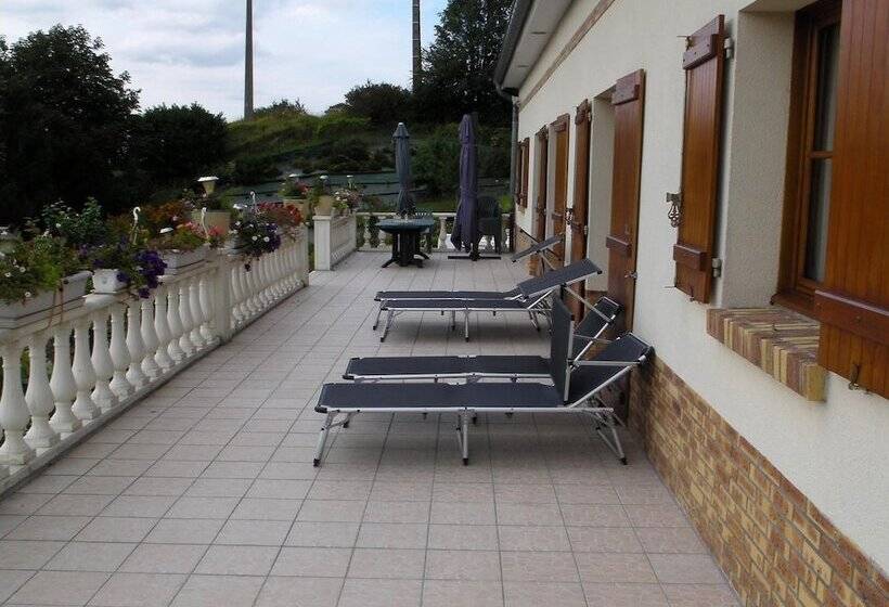 بنسيون La Maison Fleurie