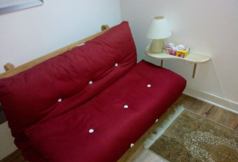 پانسیون Le Champ Bouchon