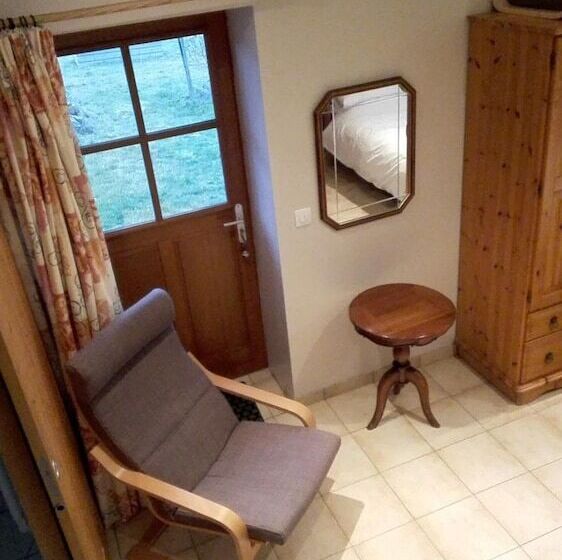 پانسیون Le Champ Bouchon