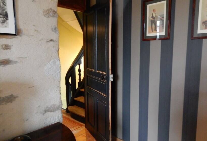 פנסיון Le Presbytère Du Vigneau