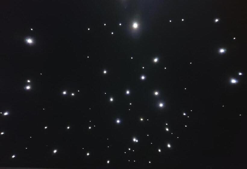 膳宿费 Ome Sweet Home