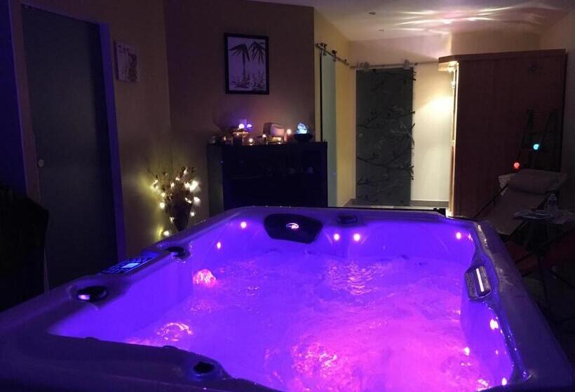 膳宿费 Ome Sweet Home