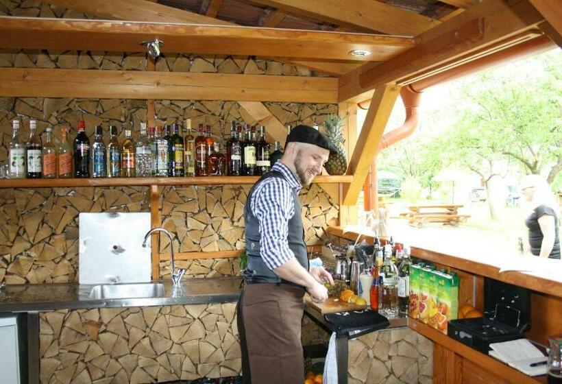 펜션 Penzion Kaminek