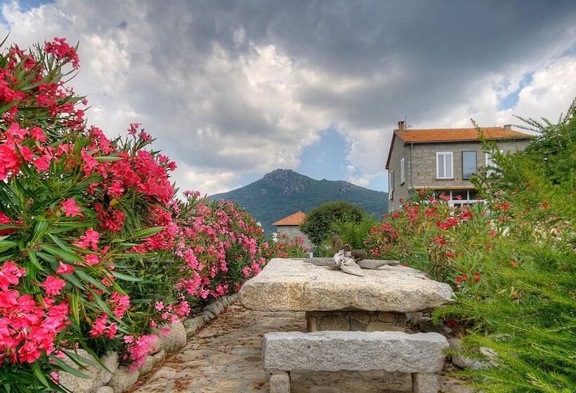 ペンション Villa Cardellini