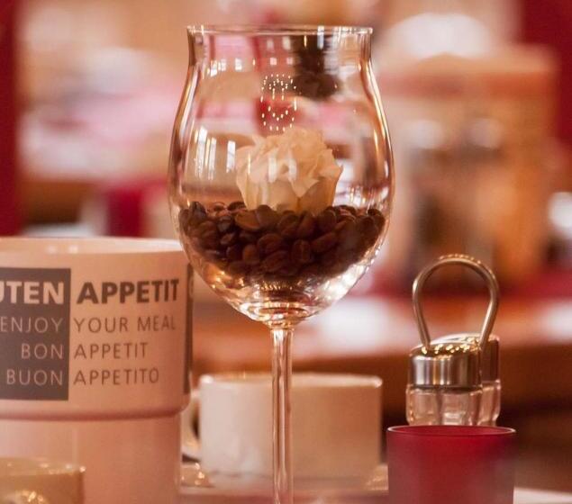 פנסיון Waldeck Garni