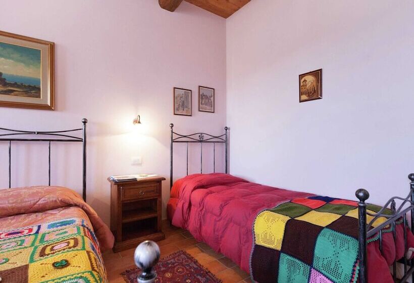 Stone Cottage In Marche With Swimming Pool