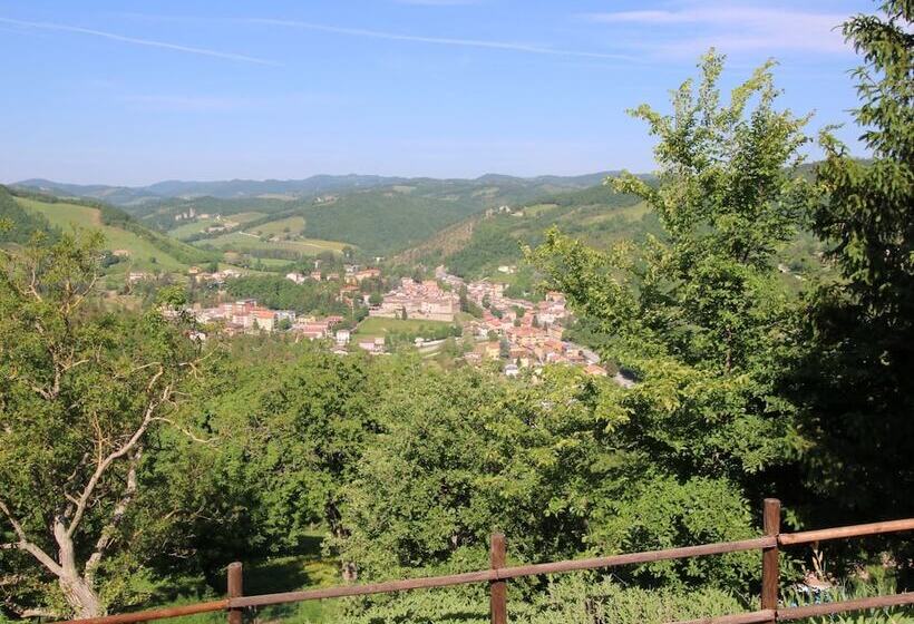 Stone Cottage In Marche With Swimming Pool