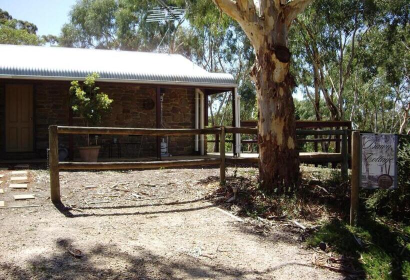 1860 Wine Country Cottages