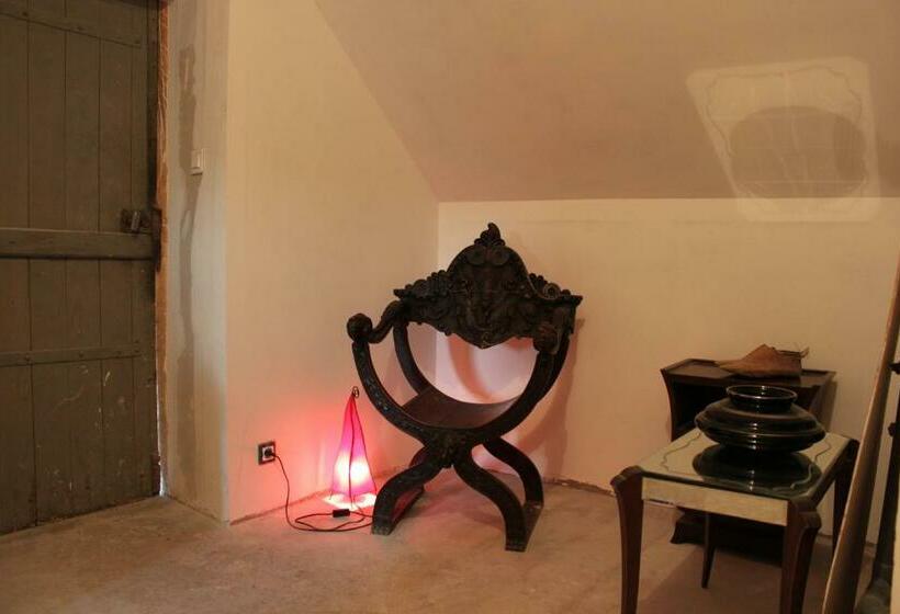 ベッドアンドブレックファースト A La Ferme De La Joie   Chambres D Hôtes