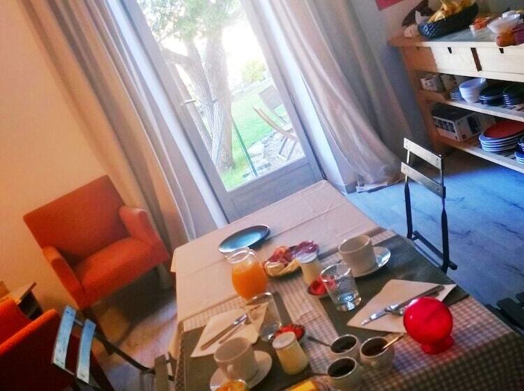 Bed and Breakfast Chambre D Hôtes Face Au Lavoir