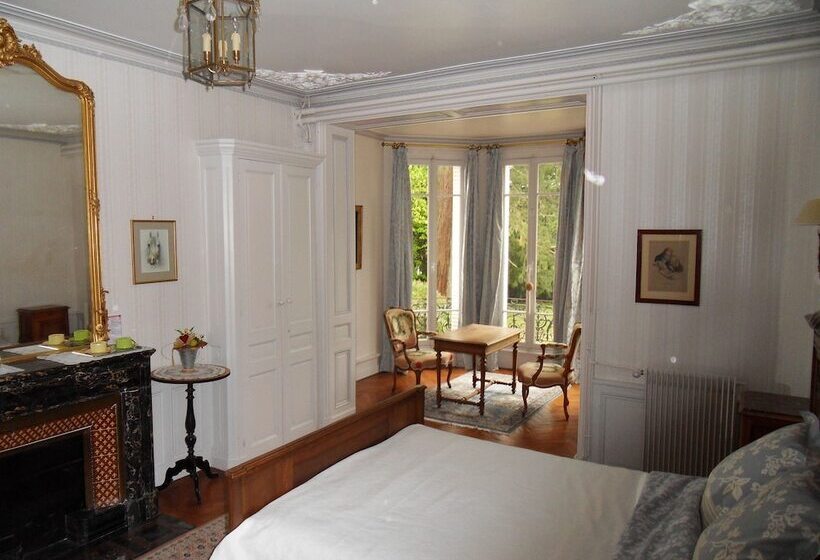 مبيت وإفطار Château De La Motte