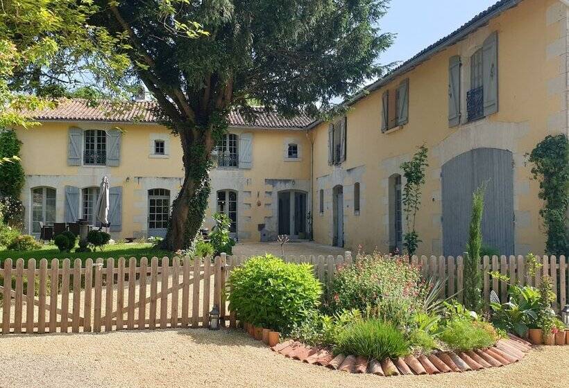 Bed and Breakfast Domaine De Bourgville
