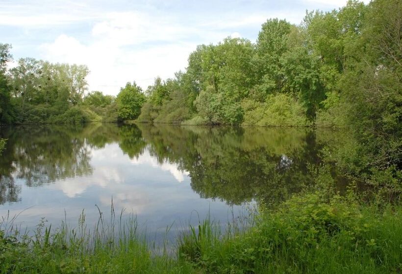 مبيت وإفطار Domaine De La Gaucherie