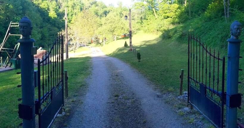 ベッドアンドブレックファースト Domaine Des Espinassières