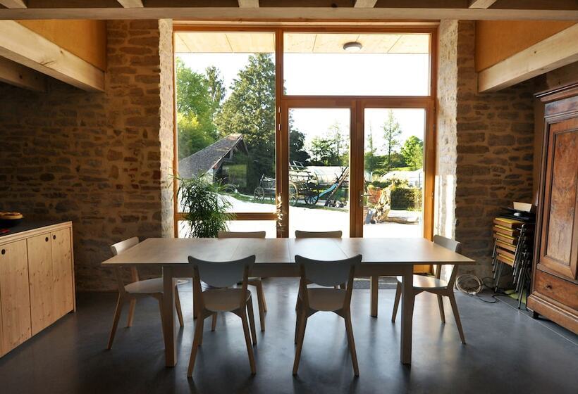 مبيت وإفطار Elément Terre