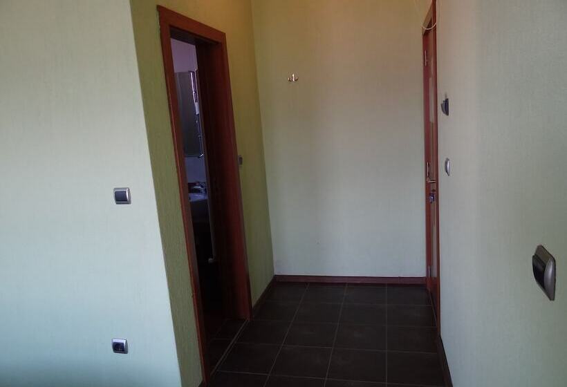 민박 Guestrooms Struma Dolinata