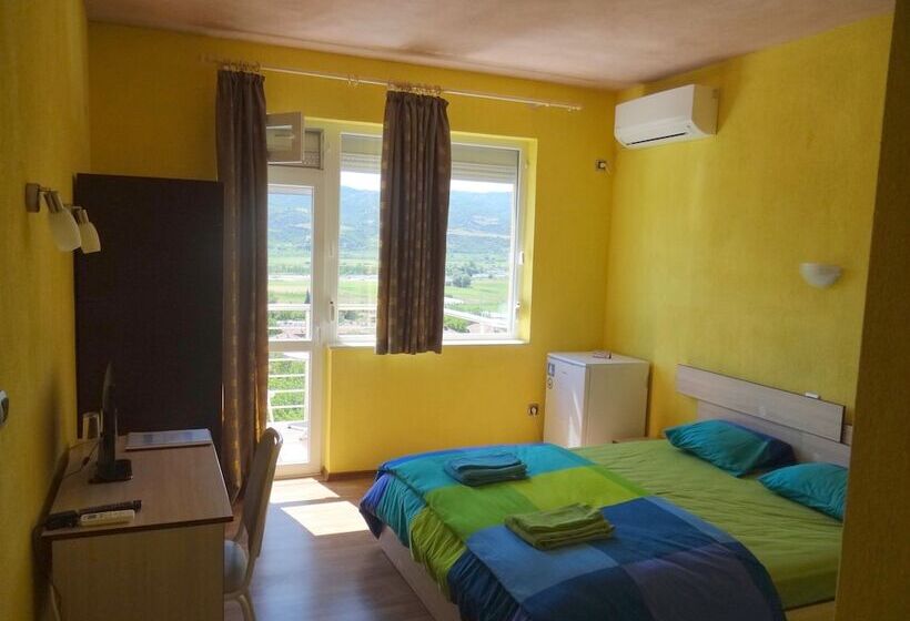 민박 Guestrooms Struma Dolinata