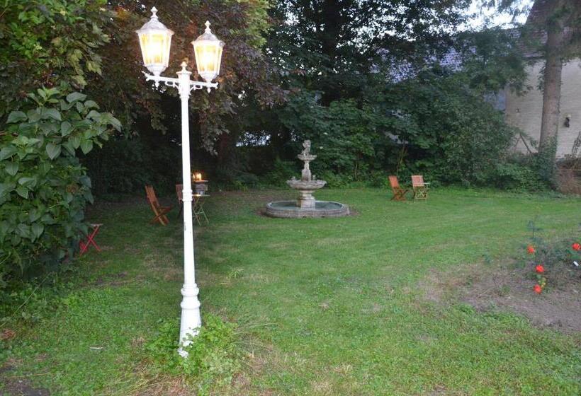 مبيت وإفطار La Gentilhommière Du Château De Ragnies