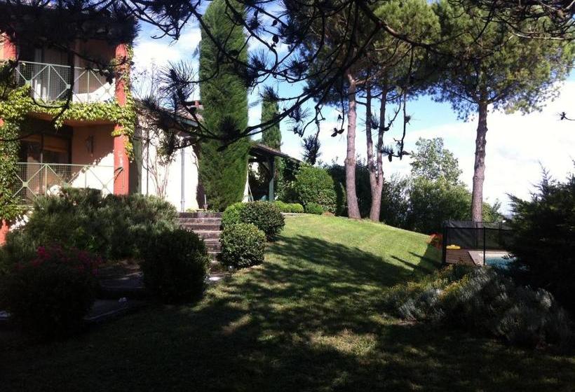 住宿加早餐  La Maison De Manon