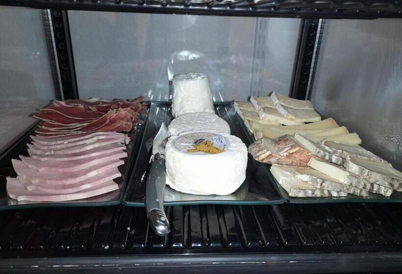 住宿加早餐  La Maison Du Prince De Condé